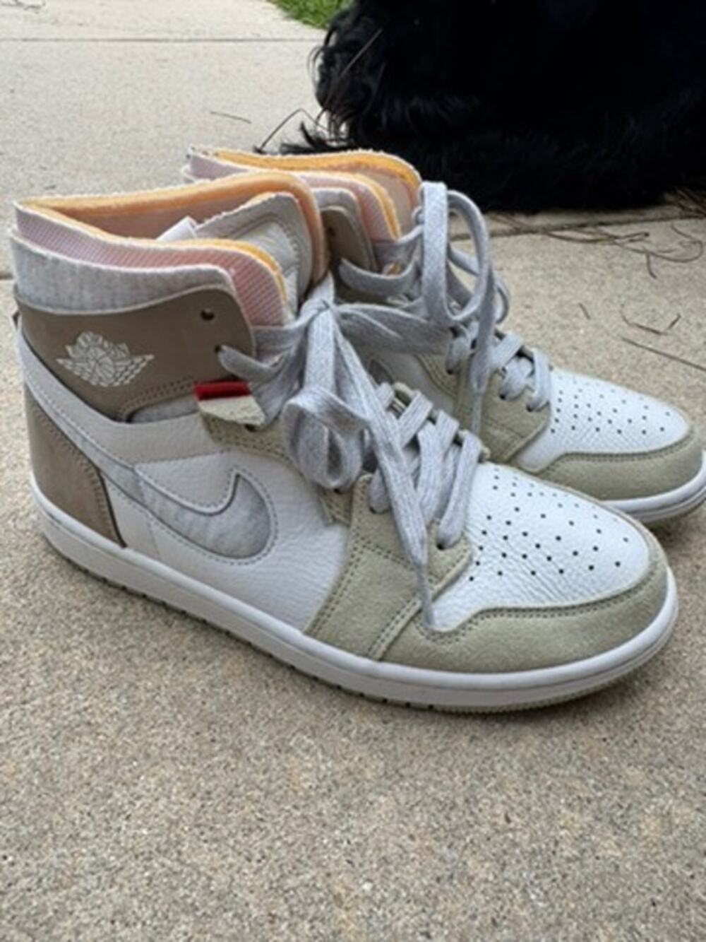 Air Jordan 1 Mid CT0979-102 Womens Size 7